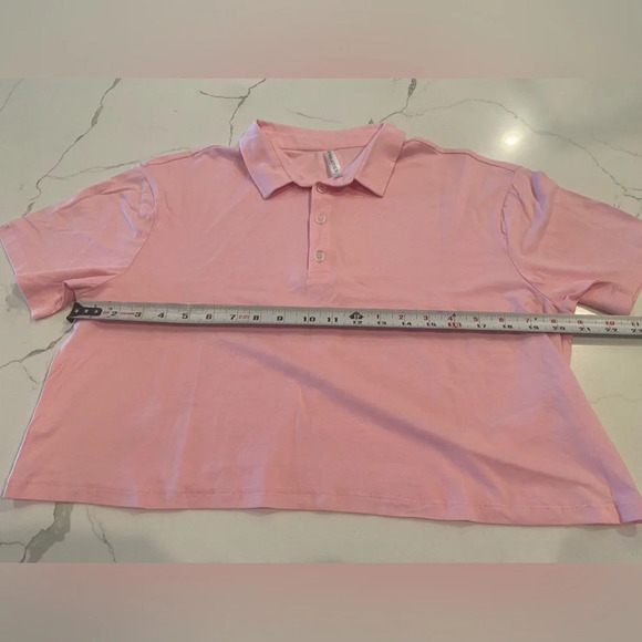 FABLETICS Boxy Short-Sleeve Polo Orchid Pink Large NWOT - Picture 15 of 15